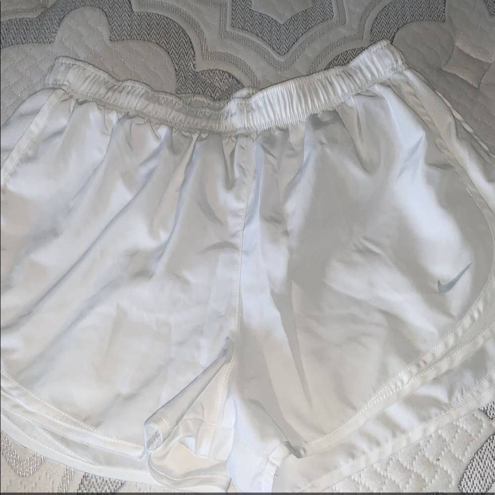 white nike shorts